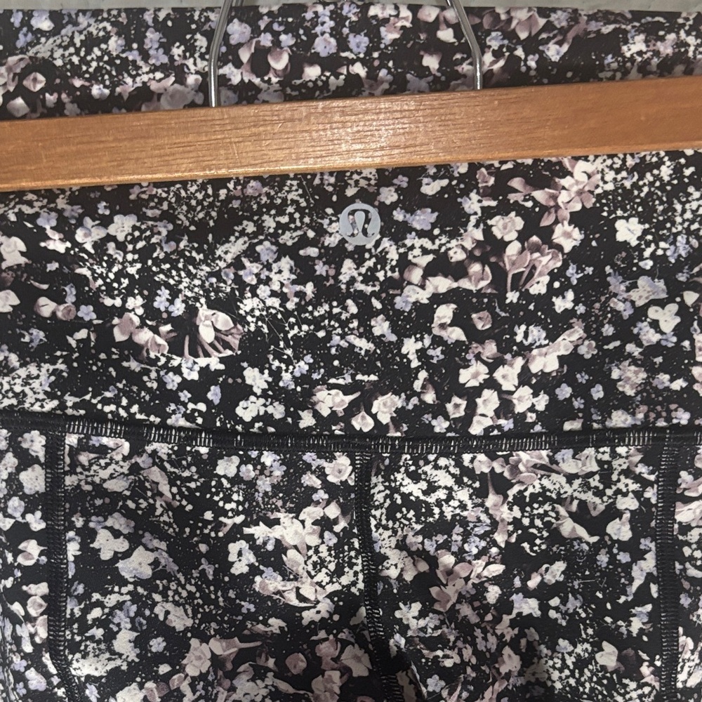 lululemon athletica Black & Pink Floral Leggings - Picture 6 of 10